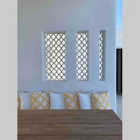 וילה Bright New Luxury Villa