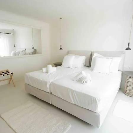 Bright New Luxury Villa